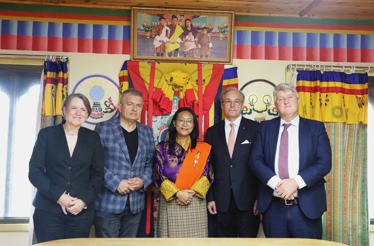 European Parliament Delegation Calls on the Hon’ble Lyonpo