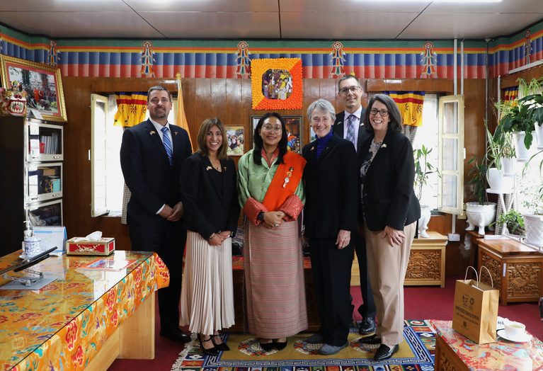 Hon’ble Lyonpo Meets President of the University of Texas at El Paso