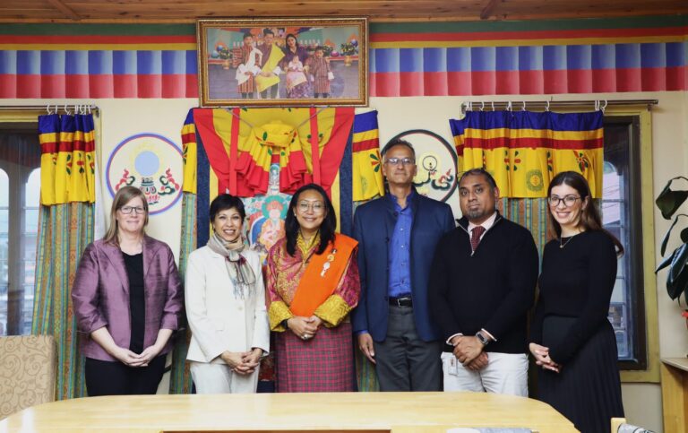 Education Minister Meets World Bank Global Director